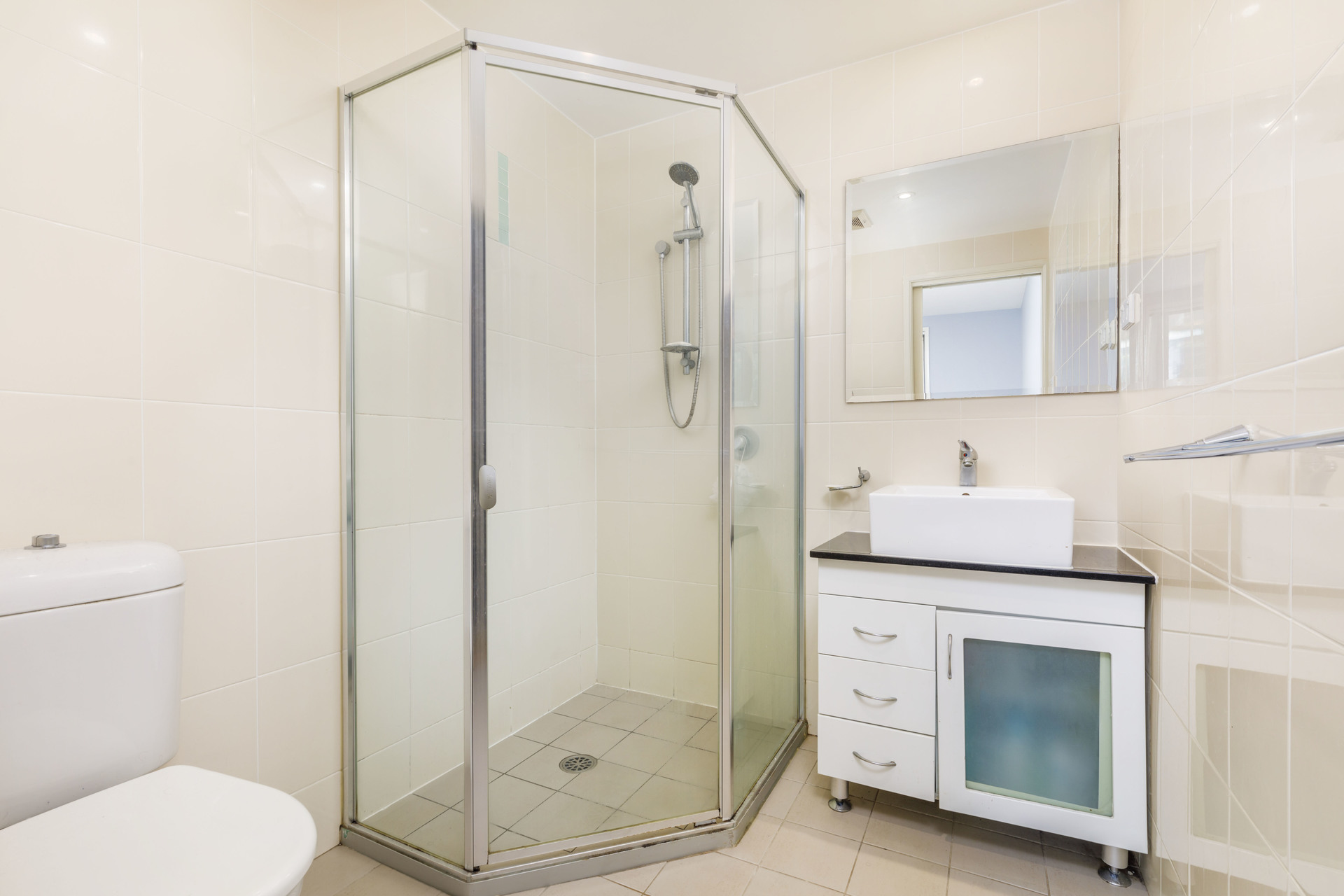 6/58 Eileen Good Street, Greenway ACT 2900