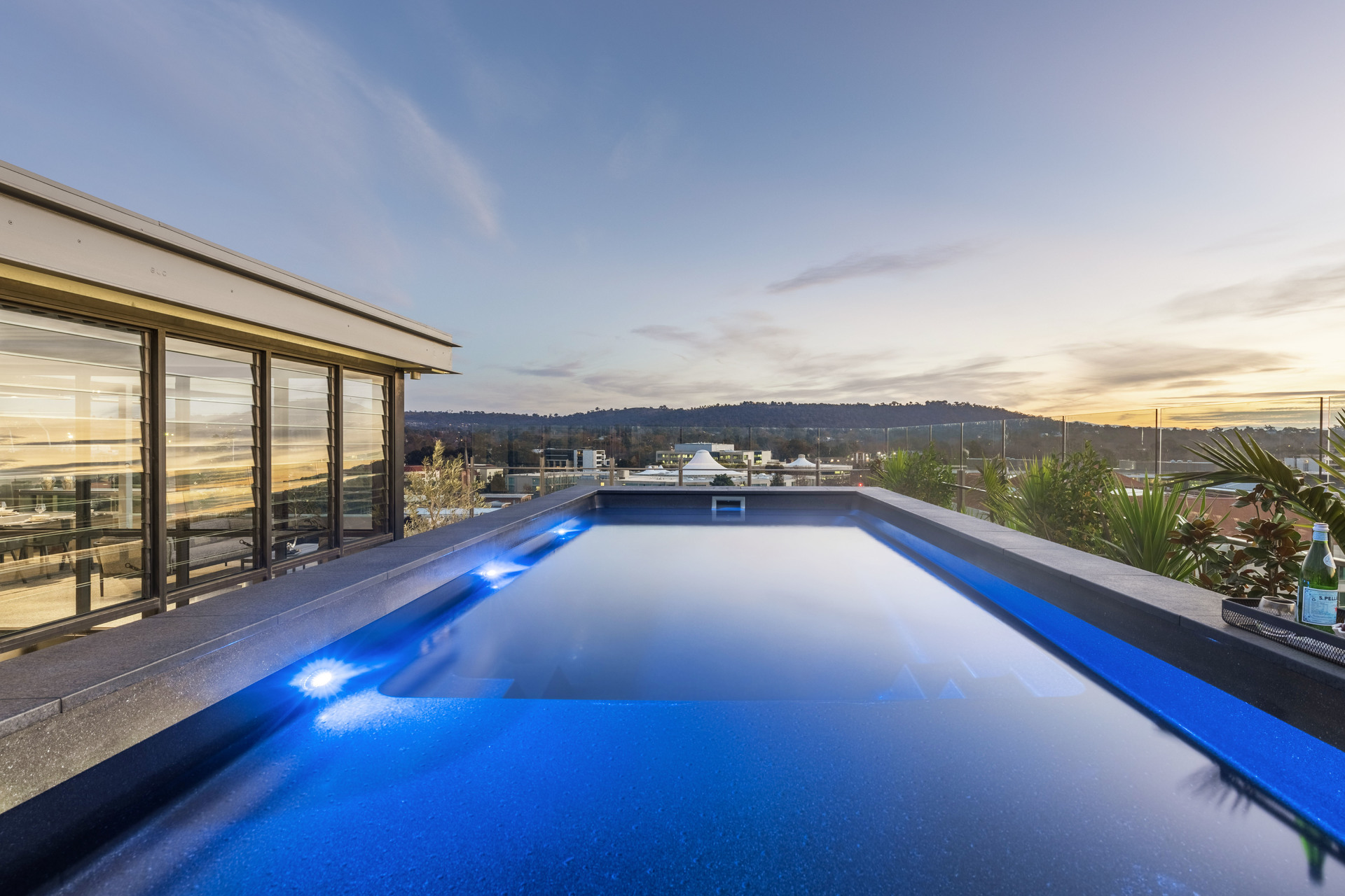 26/11 Sydney Avenue, Barton ACT 2600 Luton Properties