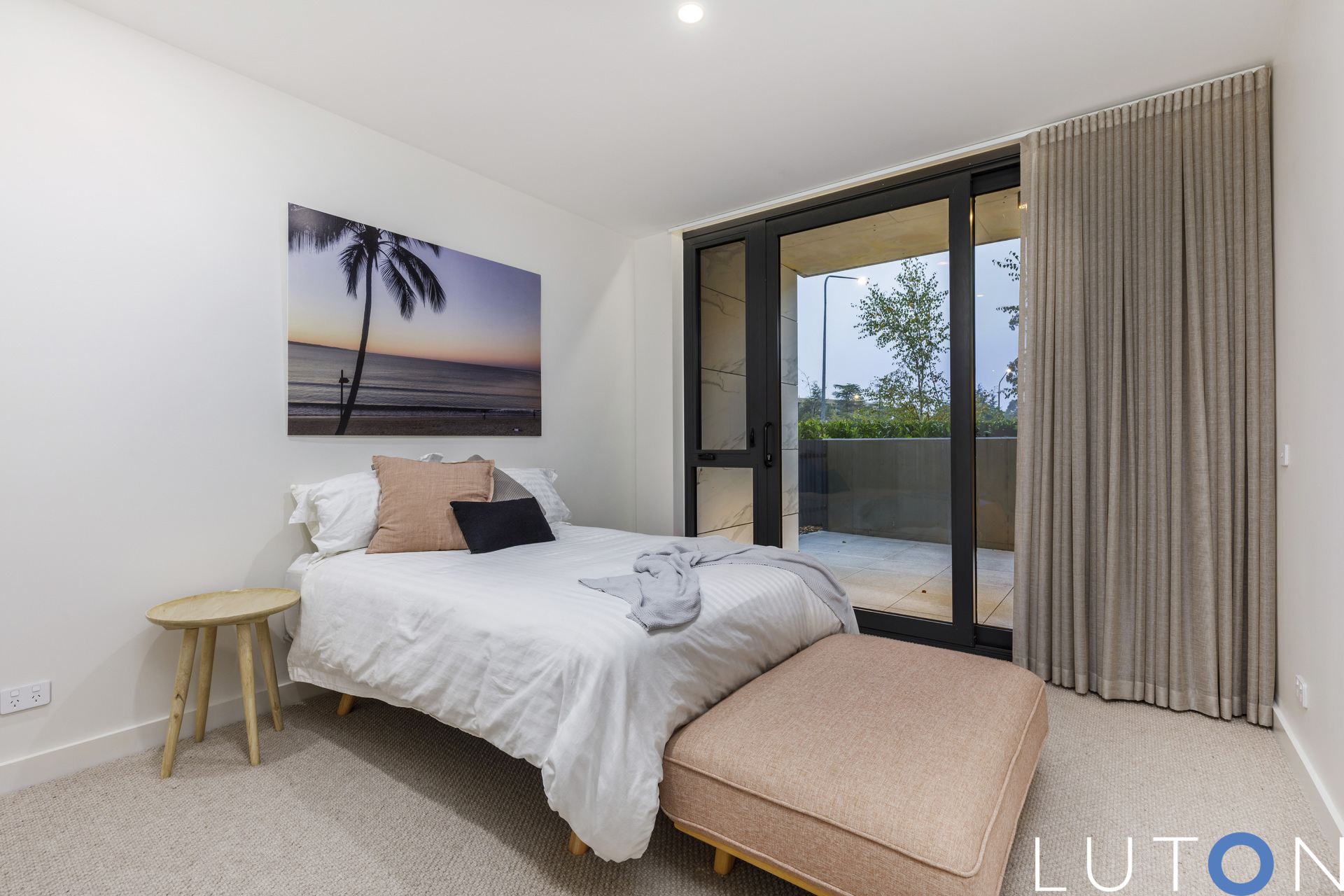 3/22 Canberra Avenue, Forrest ACT 2603 Luton Properties