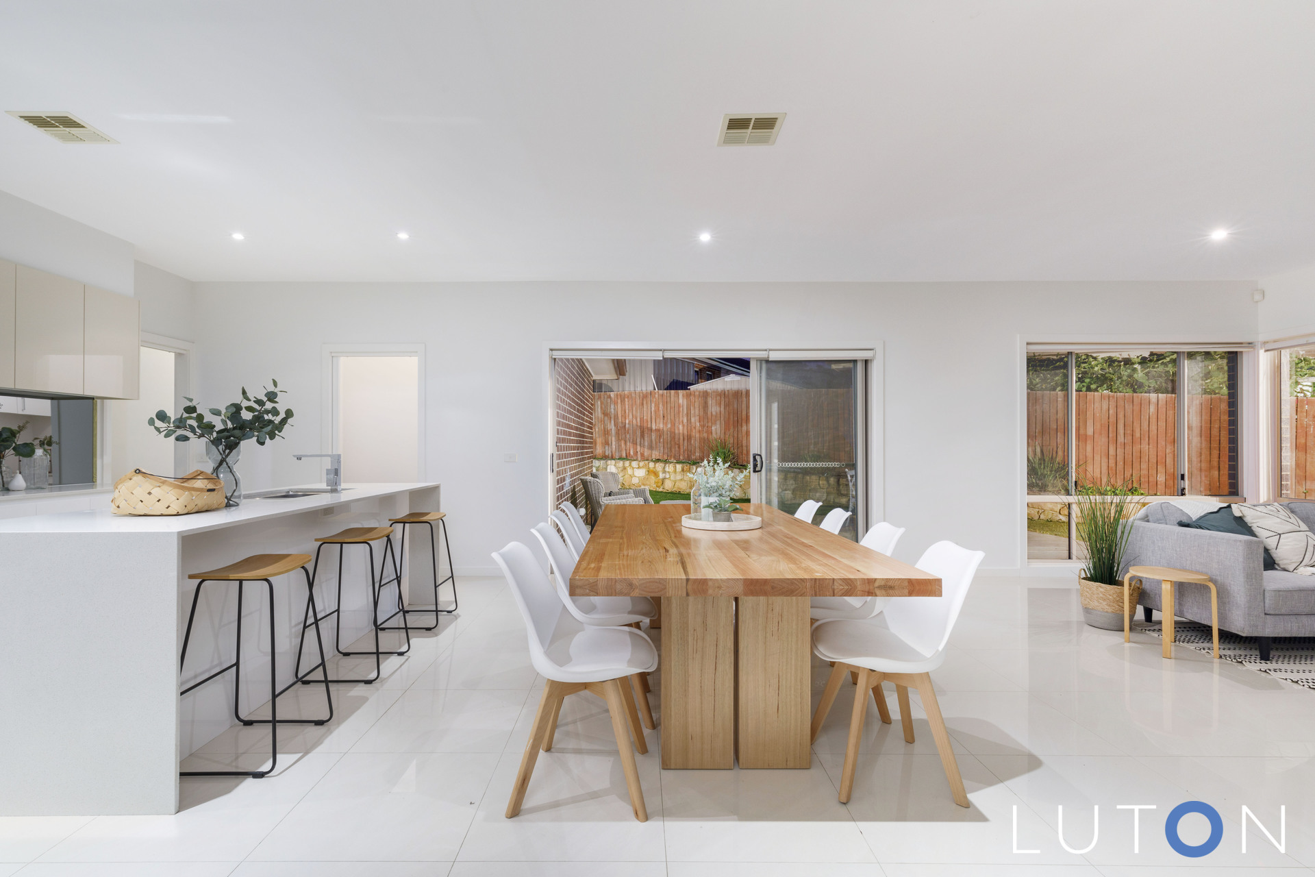 7 Lucy Beeton Crescent, Bonner ACT 2914 Luton Properties