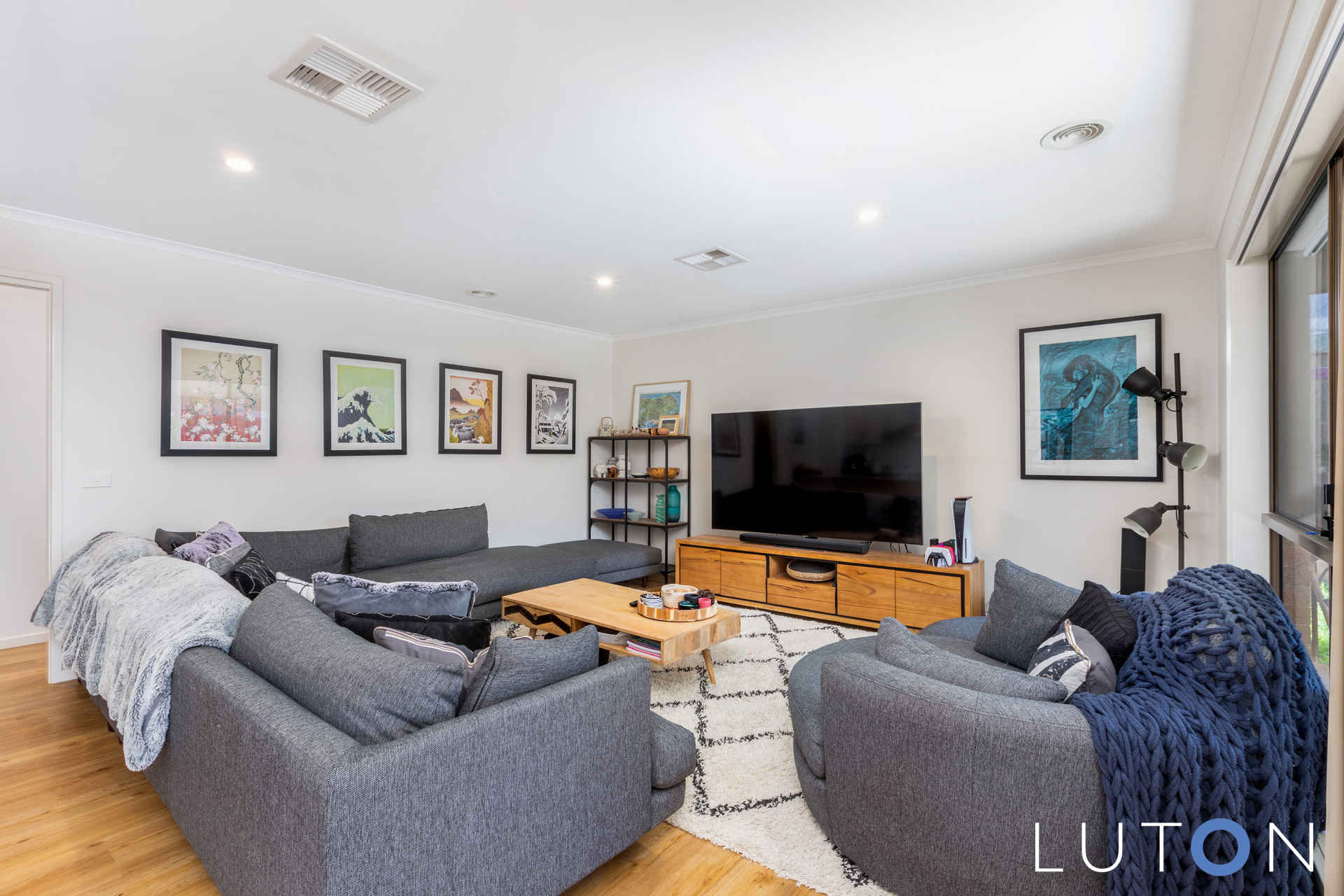 4 Luther Place, Macgregor ACT 2615 Luton Properties