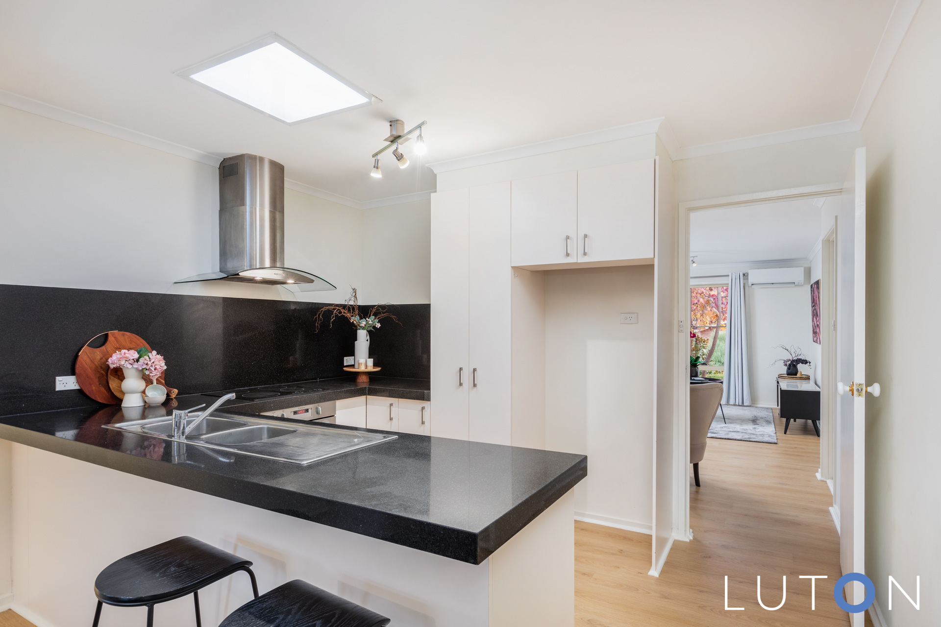 11 Scarfe Close, Gordon ACT 2906