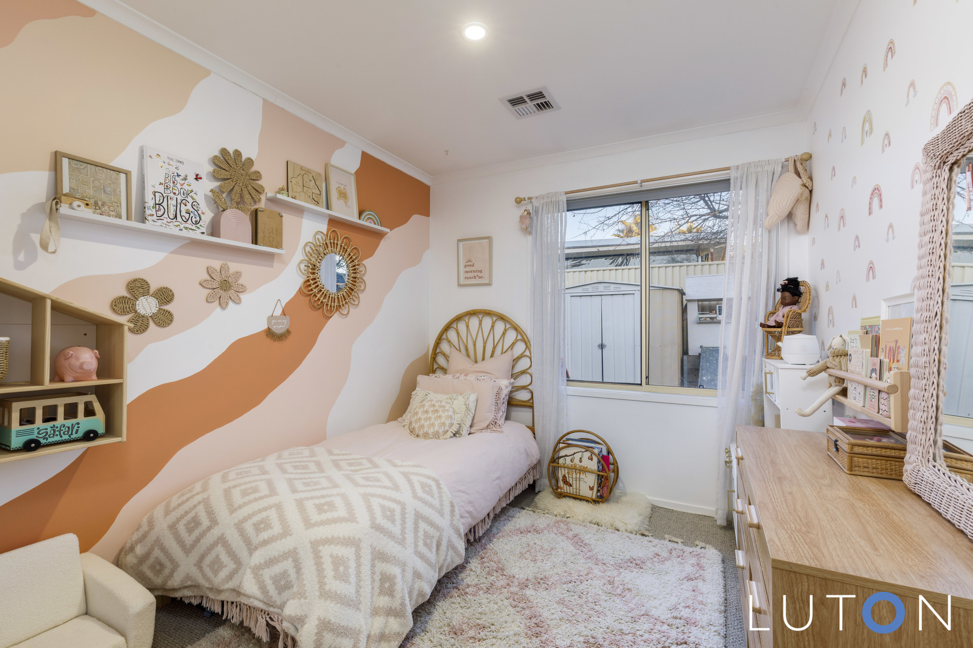 17/27 Elm Way, Jerrabomberra NSW 2619