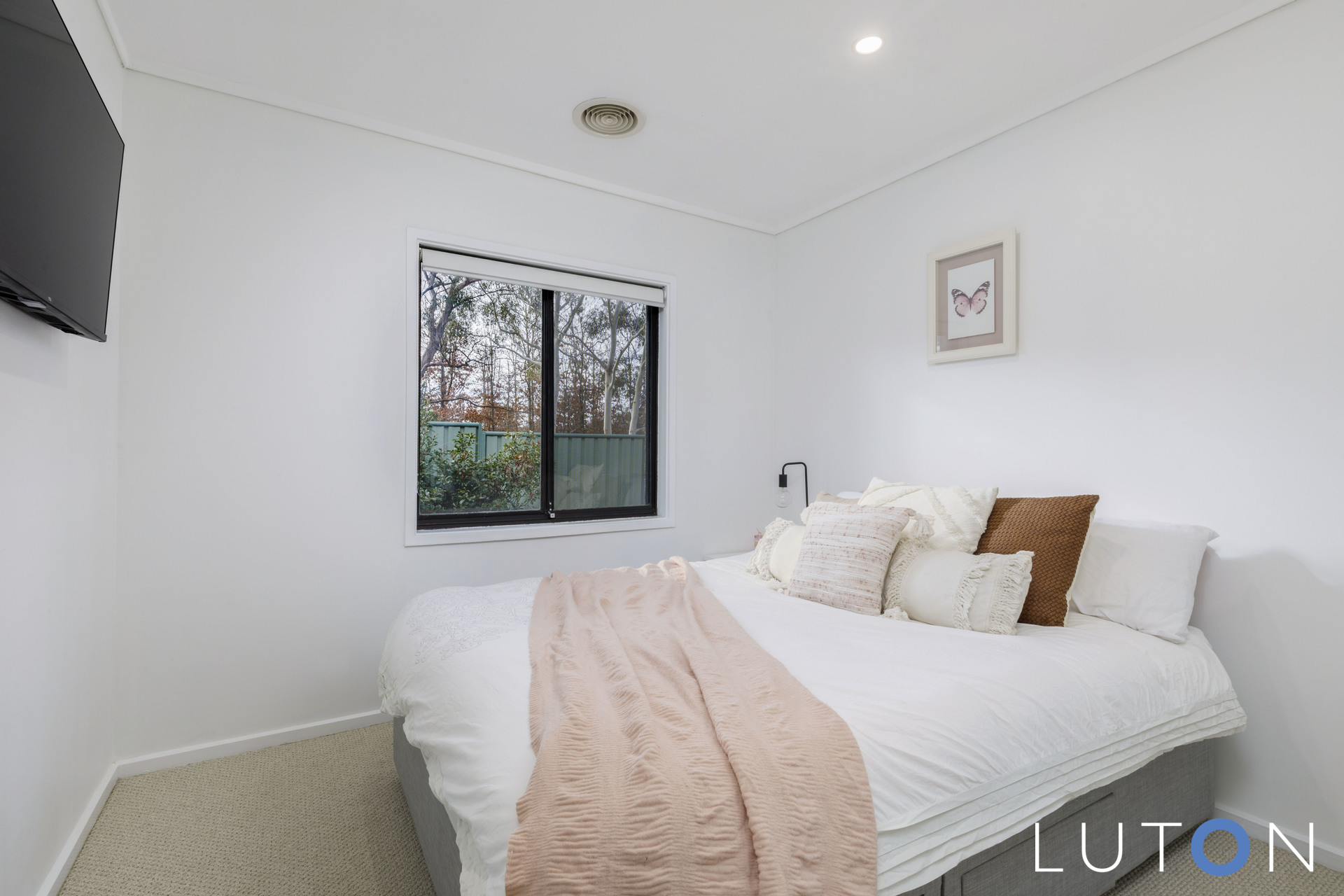 13 Kelsall Place, Spence ACT 2615