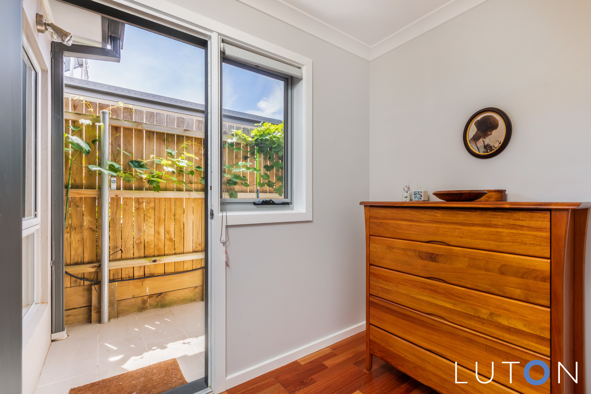 9 Chanter Terrace, Coombs ACT 2611
