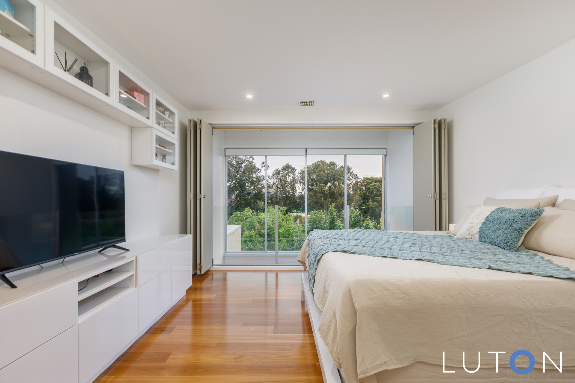 35/38 Canberra Avenue, Forrest ACT 2603