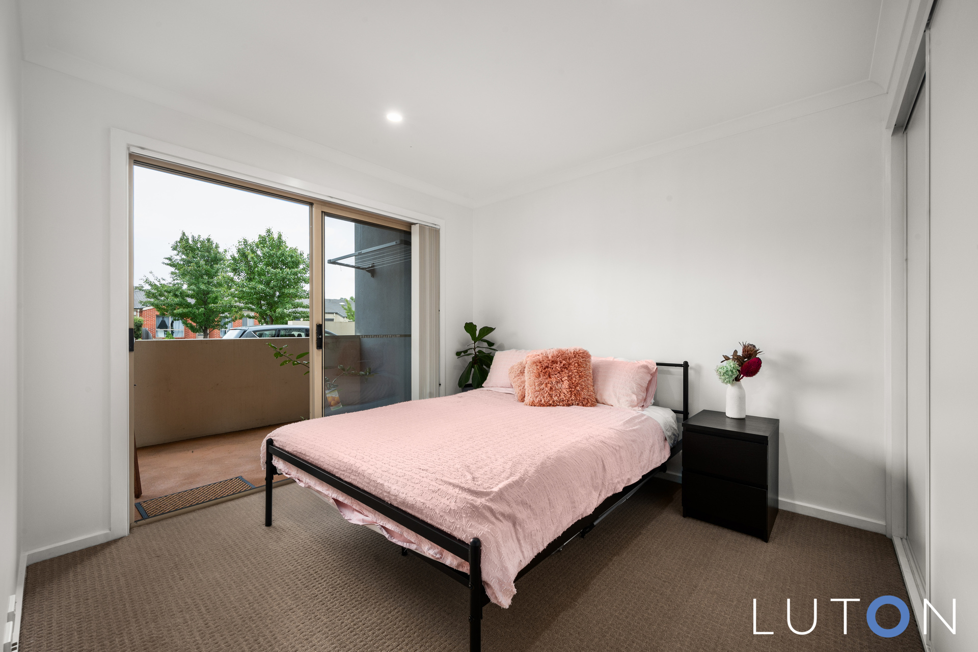 9/16 David Miller Crescent, Casey ACT 2913