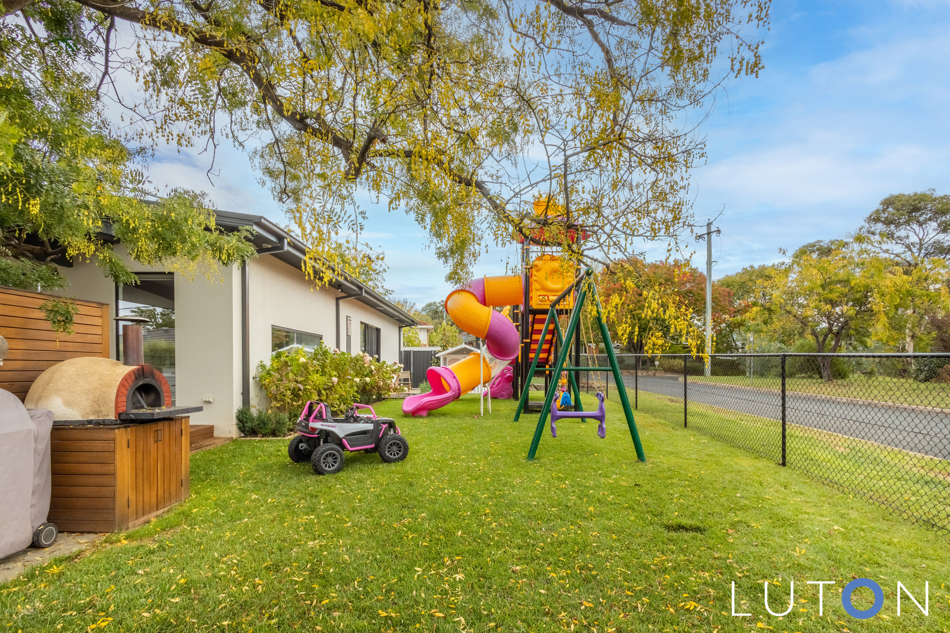 13 Holman Street, Curtin ACT 2605 Luton Properties