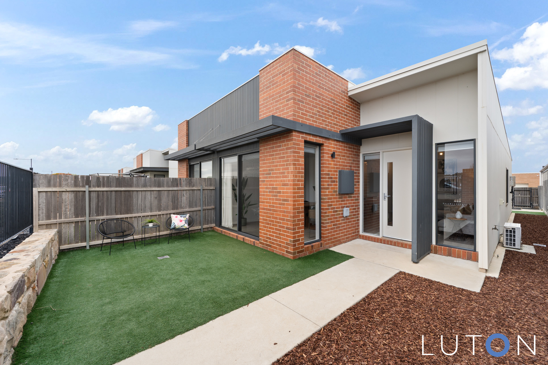 27 Woodward Loop, Taylor ACT 2913