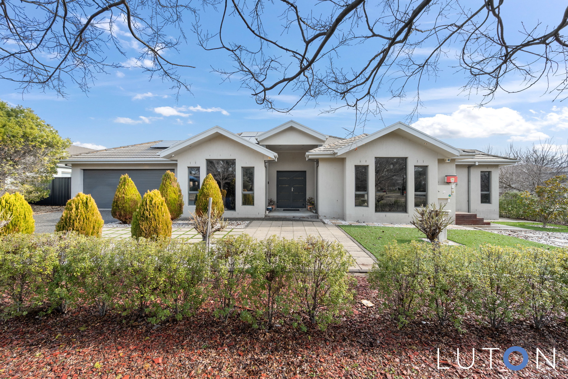 2 Howmans Street, Harrison ACT 2914