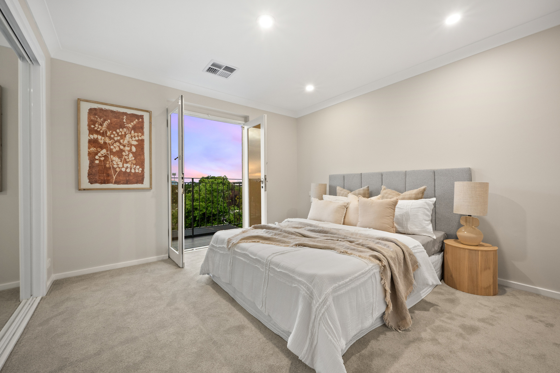 Photo of 22 Fergusson Crescent,, Deakin
				
						ACT
			2600