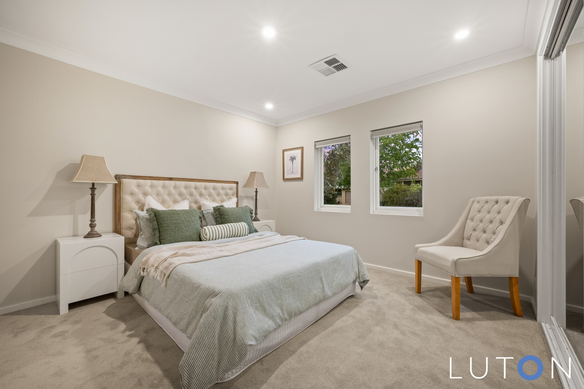 Photo of 22 Fergusson Crescent,, Deakin
				
						ACT
			2600