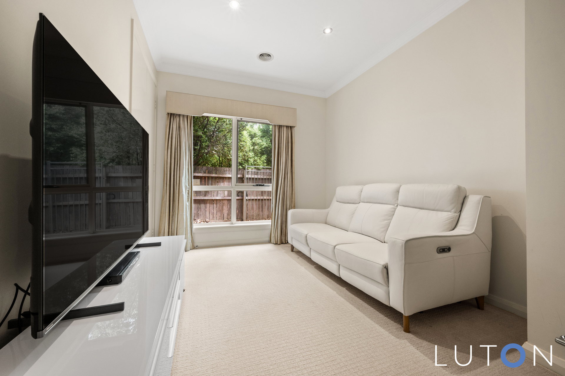Photo of 7B Hackett Gardens,, Turner
				
						ACT
			2612