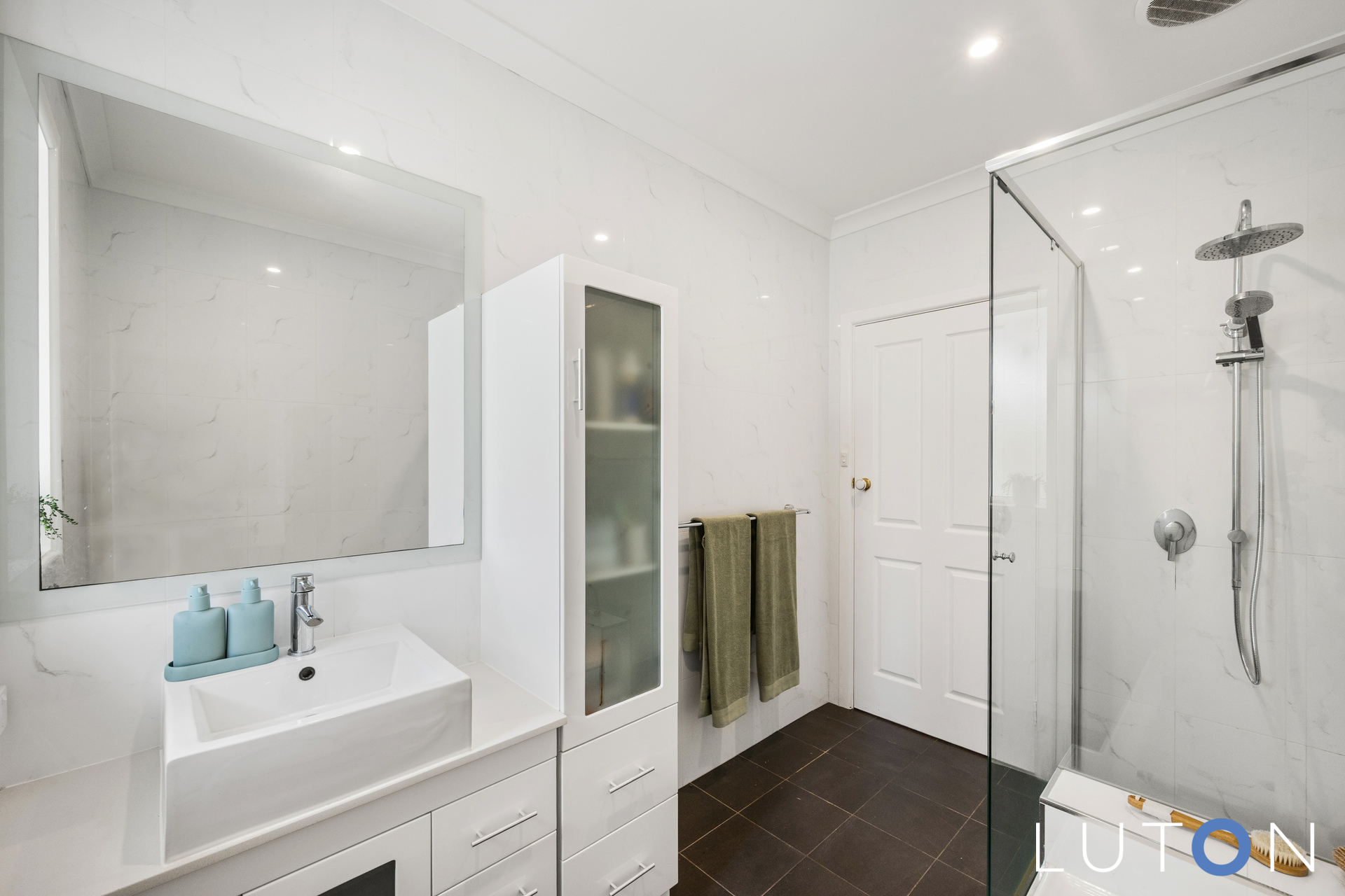 Photo of 3 Endeavour Street,, Red Hill
				
						ACT
			2603