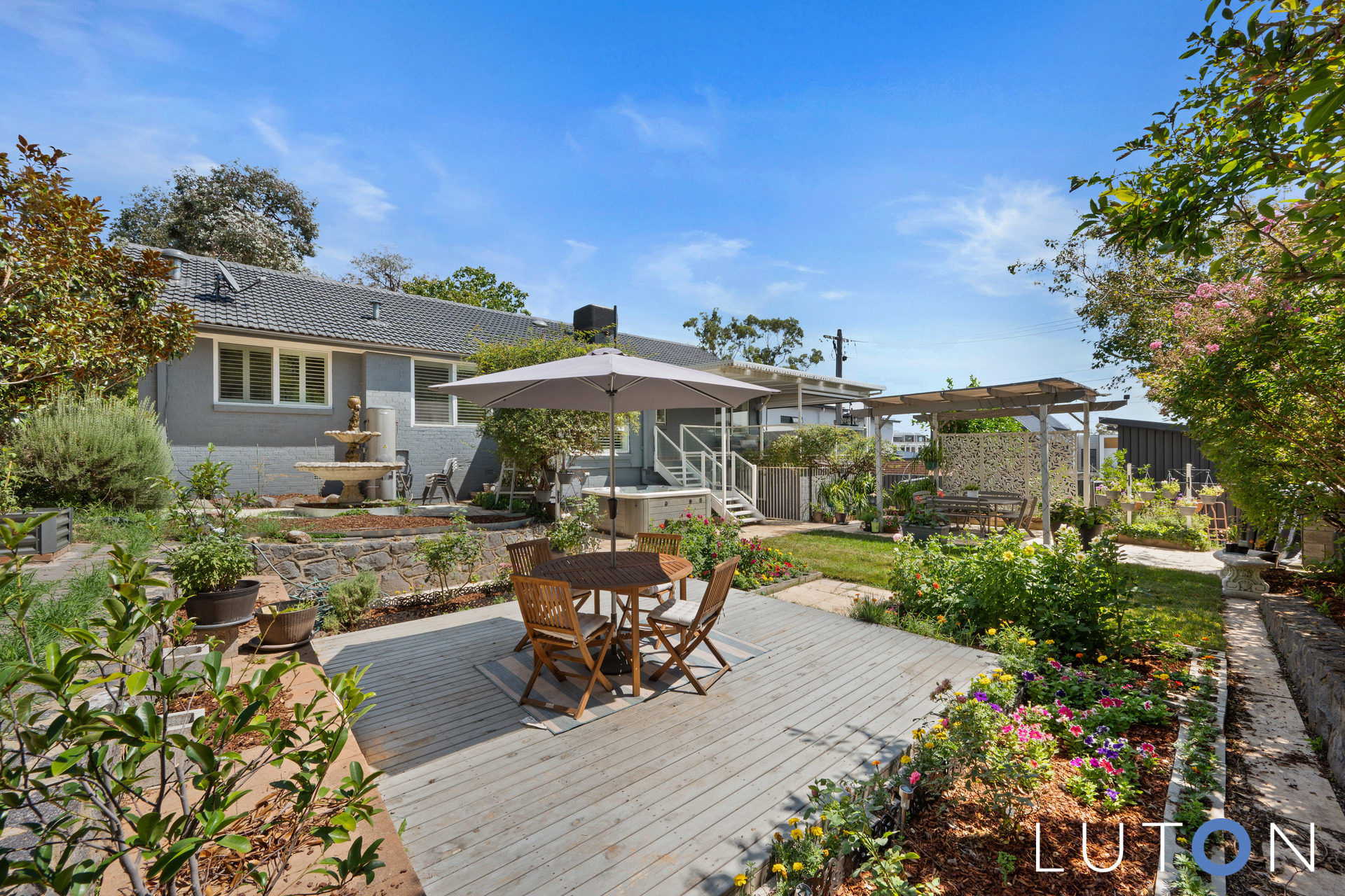 Photo of 3 Endeavour Street,, Red Hill
				
						ACT
			2603