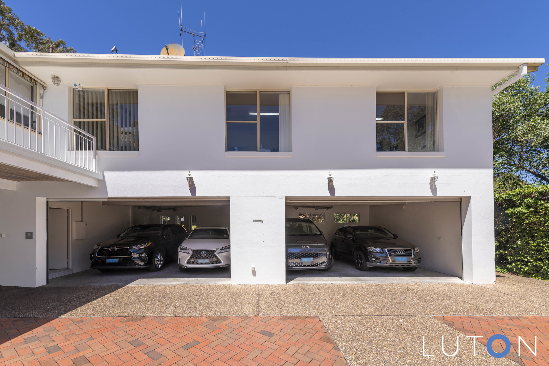 Photo of 43 Culgoa Circuit,, O'Malley
				
						ACT
			2606