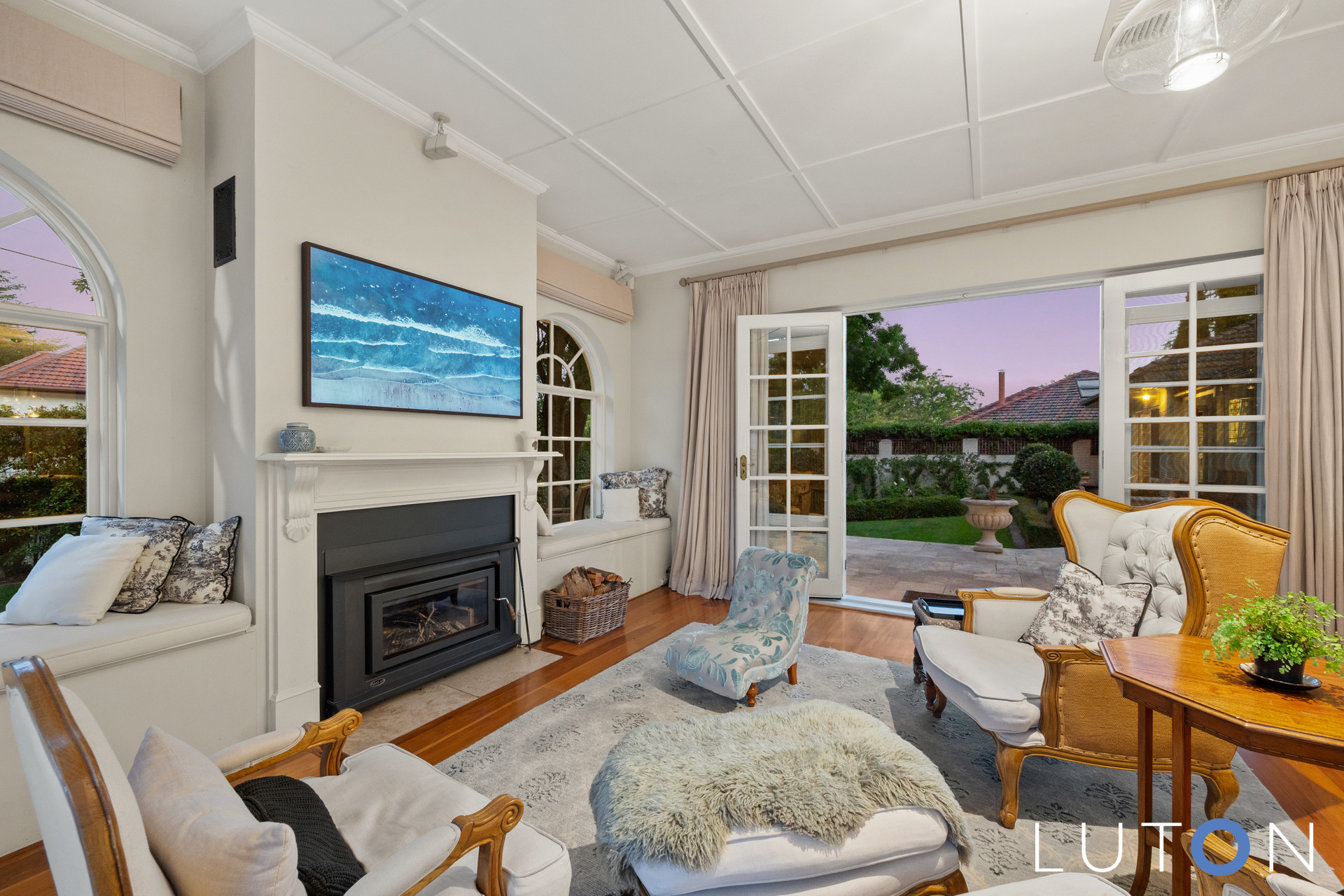 Photo of 3 Barkly Crescent,, Forrest
				
						ACT
			2603