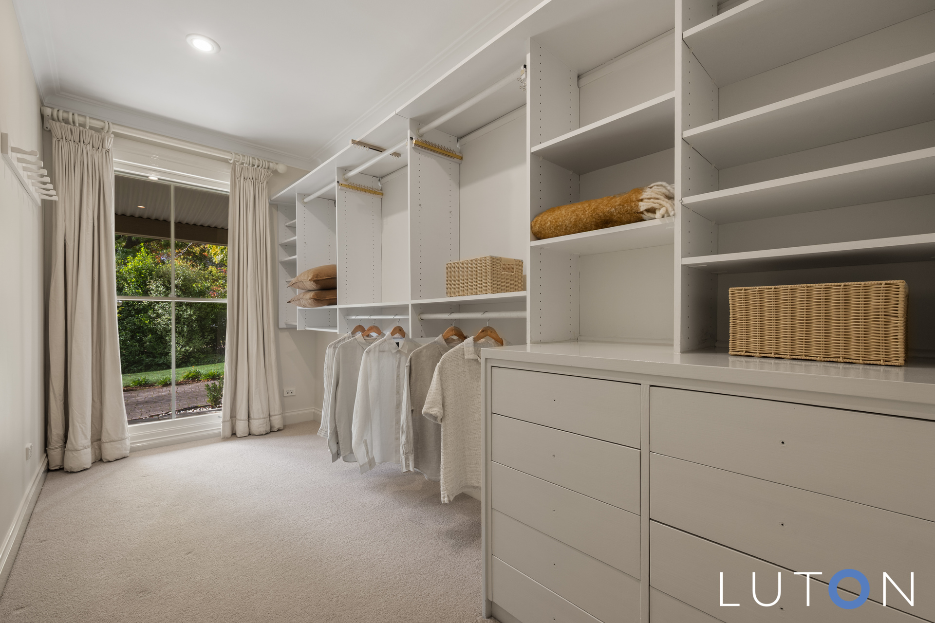 Photo of 126 Schlich Street,, Yarralumla
				
						ACT
			2600