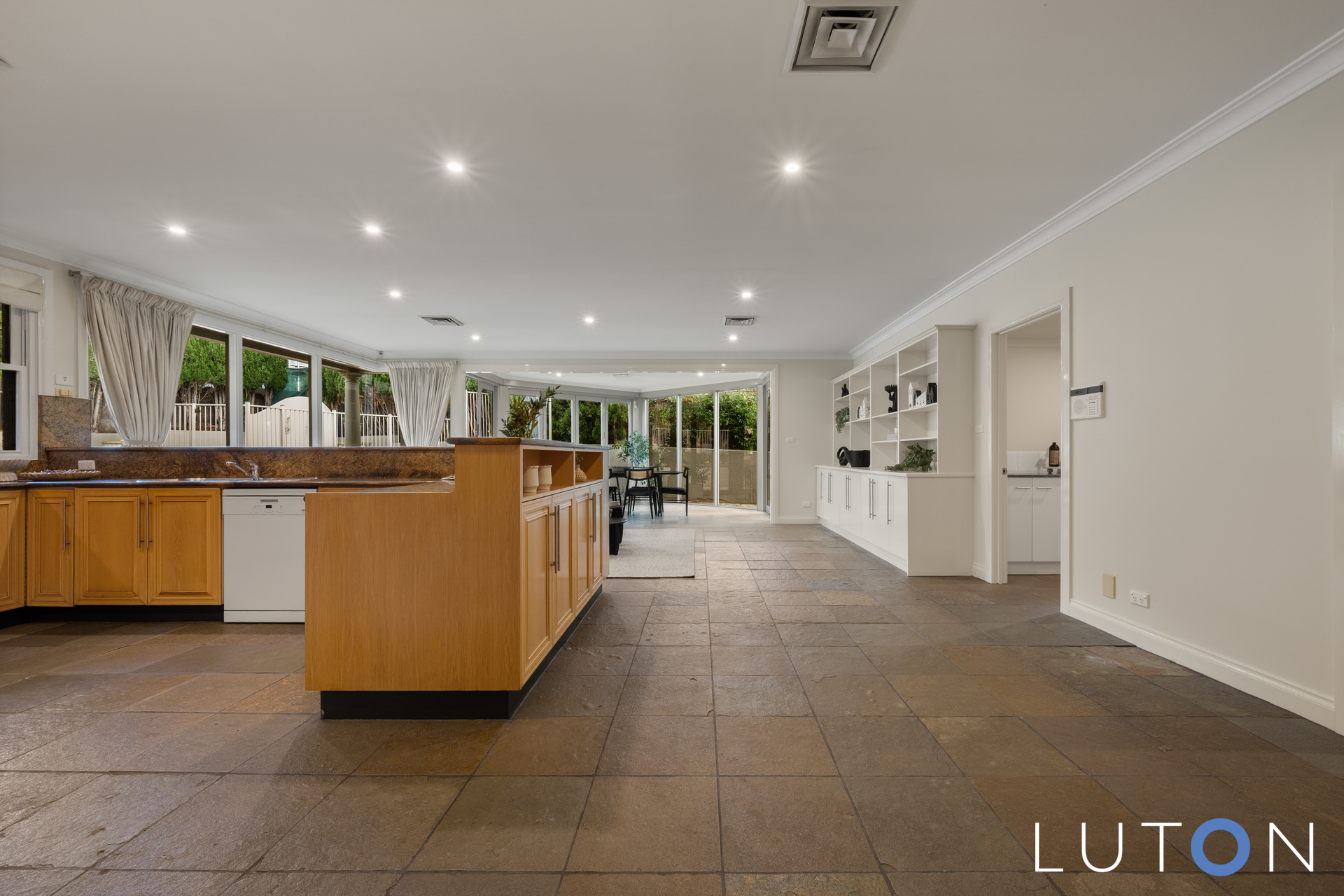 Photo of 126 Schlich Street,, Yarralumla
				
						ACT
			2600
