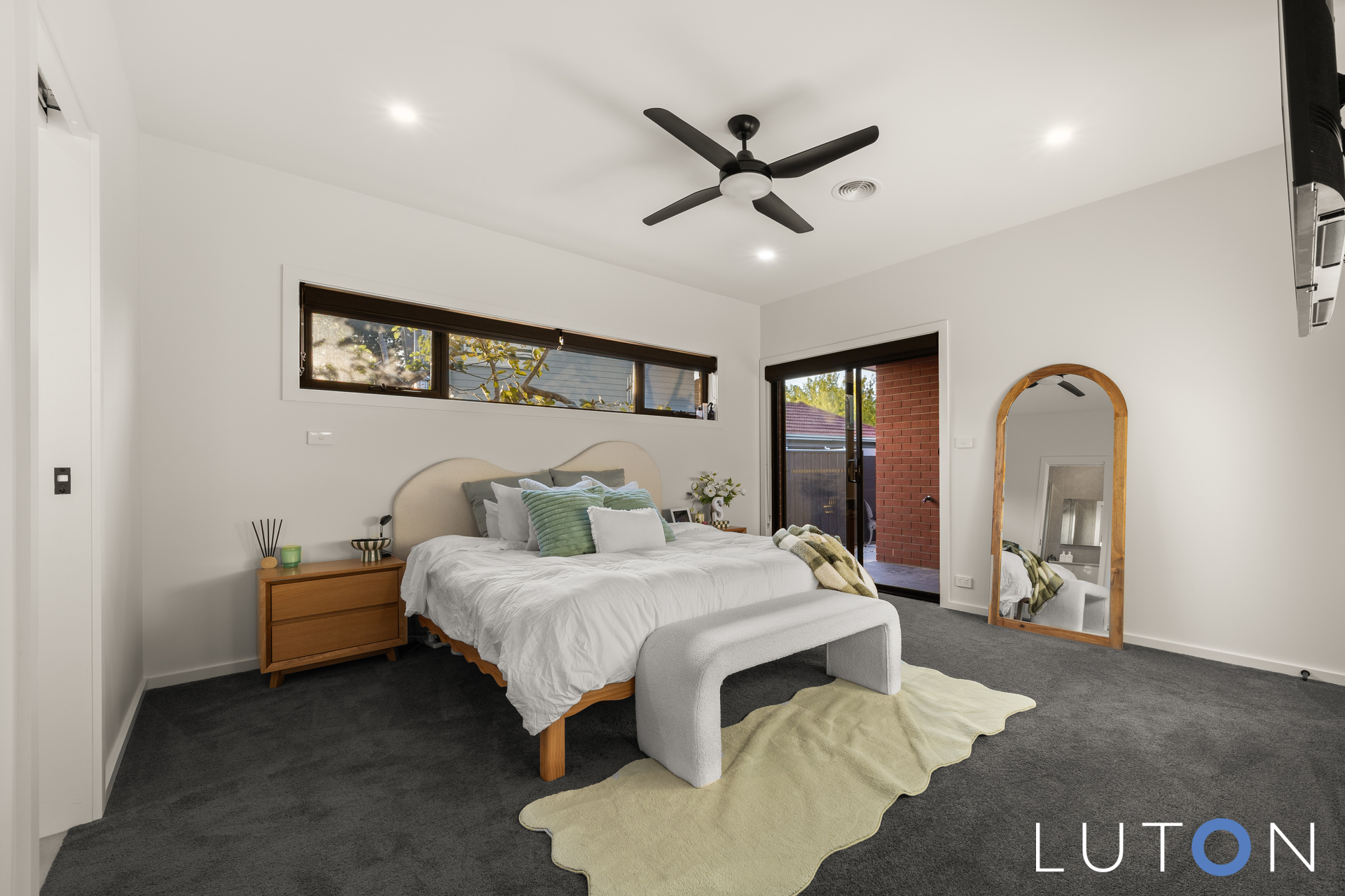 Photo of 34 Arunta Street,, Narrabundah
				
						ACT
			2604