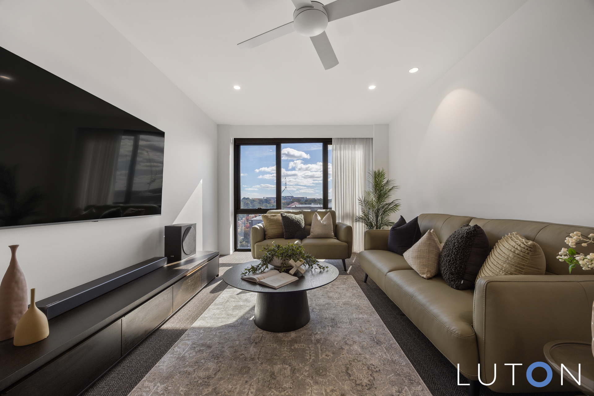 Photo of 26/11 Sydney Avenue,, Barton
				
						ACT
			2600